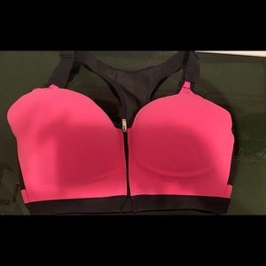 Victoria secrets sports bra 34DDD
